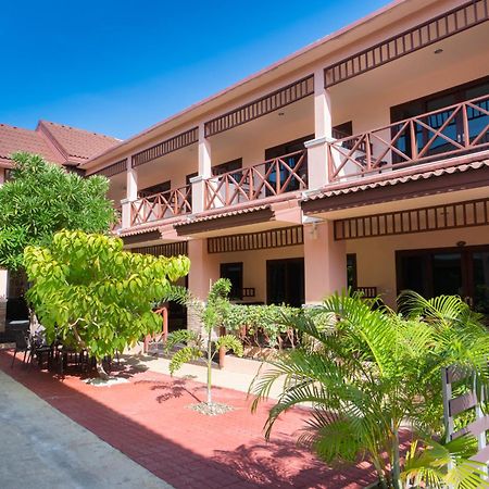 Street Zone Home Stay By Little Paradise Haad Rin Exterior photo